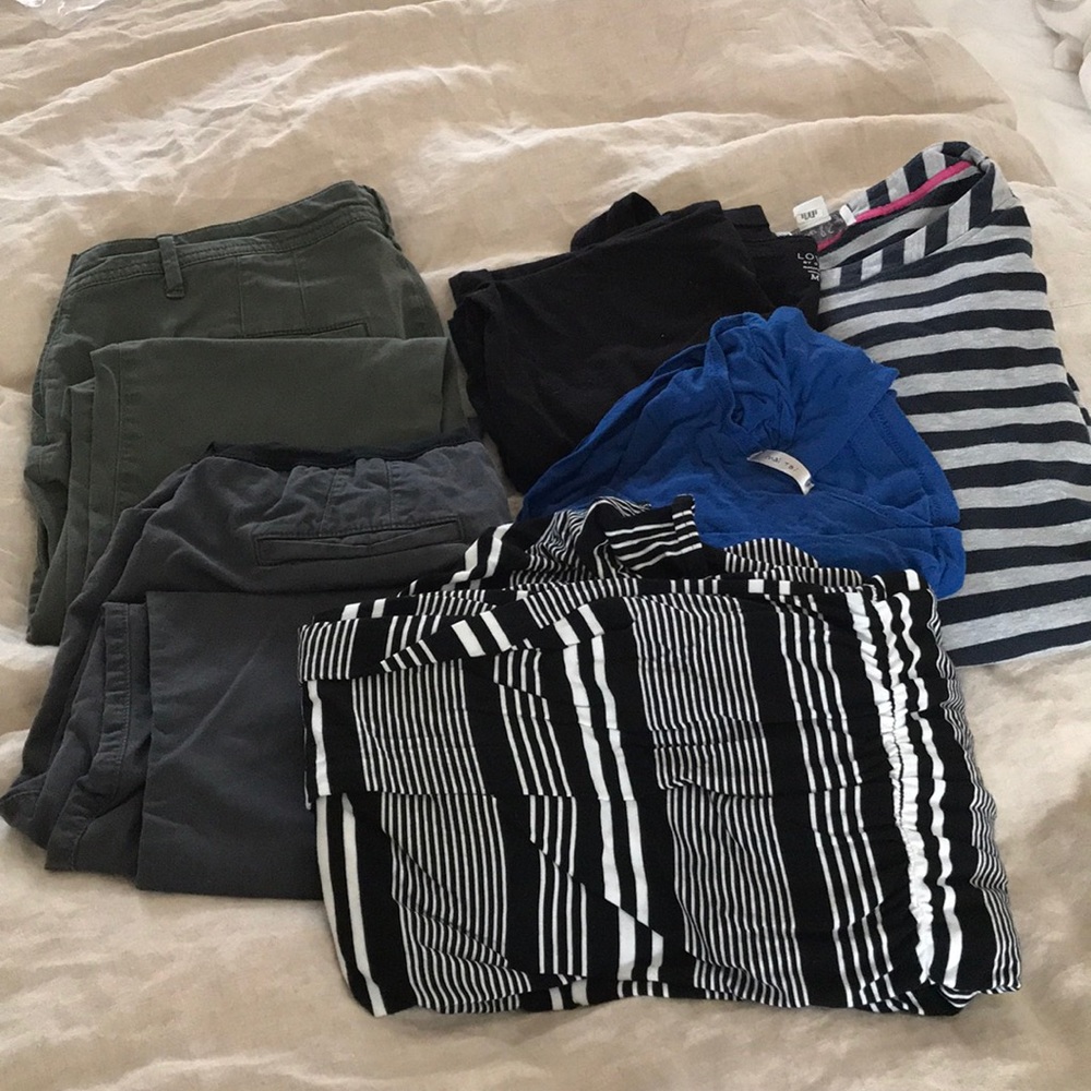 Summer Maternity clothes lot
